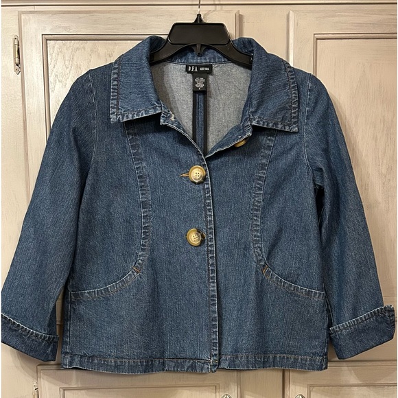 Cute Denim jacket - Picture 2 of 10
